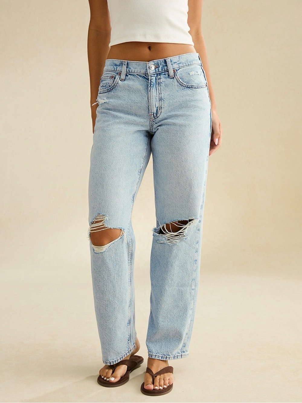 American Eagle Strigid Ripped High Rise Stovepipe Jeans 8 Long NWT